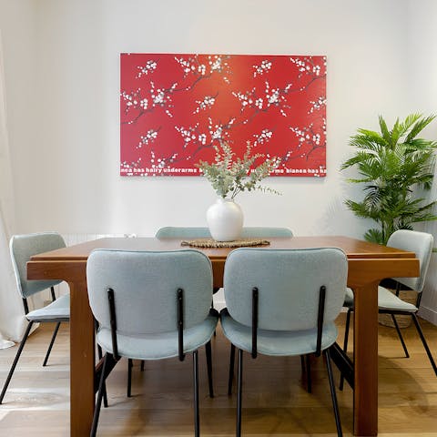 Enjoy delicious tapas and Spanish wine at the dining table