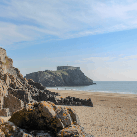 Discover popular Tenby – a ten-minute drive away
