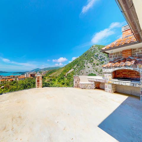 Cook up a delectable feast on the built-in barbecue as you look out over breathtaking views