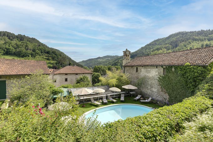 Apennine Escape