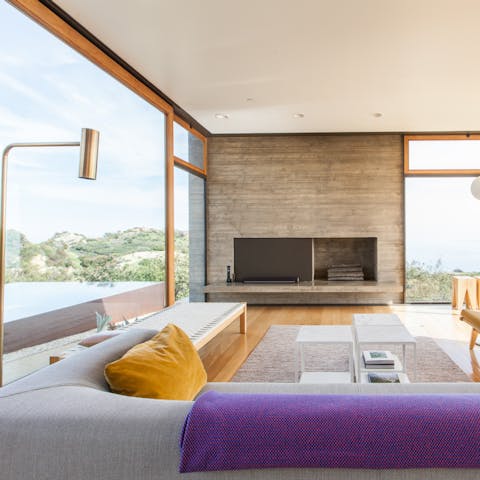 Feel completely relaxed in the open living area, which has amazing views from every angle