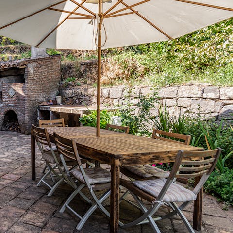 Set up for long, lazy lunches and embrace la dolce vita
