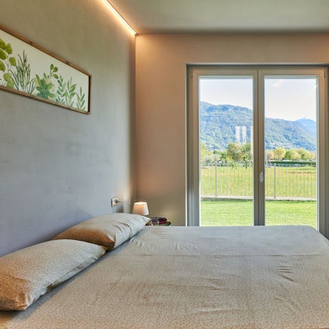 Wake up to mountain vistas in the laid-back bedrooms