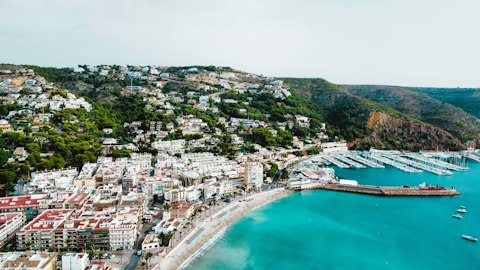 Stay in the heart of Jávea, walking distance from all the landmarks