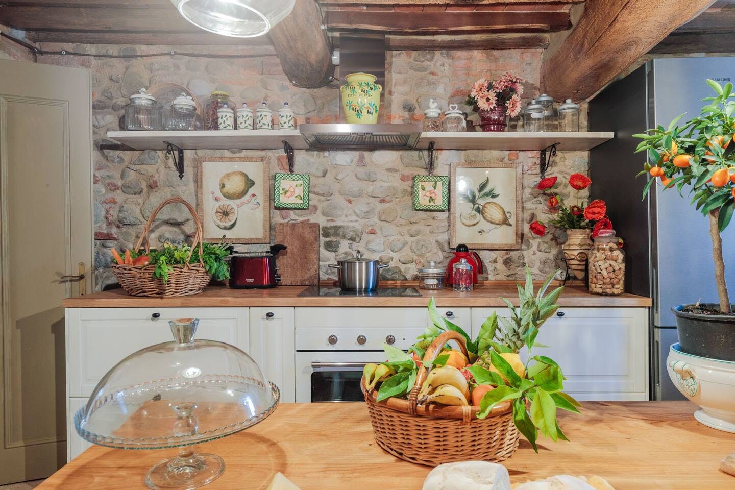 Casa Di Trebiliani, Lucca, Tuscany | Plum Guide, image size:1440x960