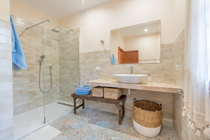 Bathroom photo