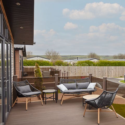 Mix up cocktails to enjoy our on the terrace outside