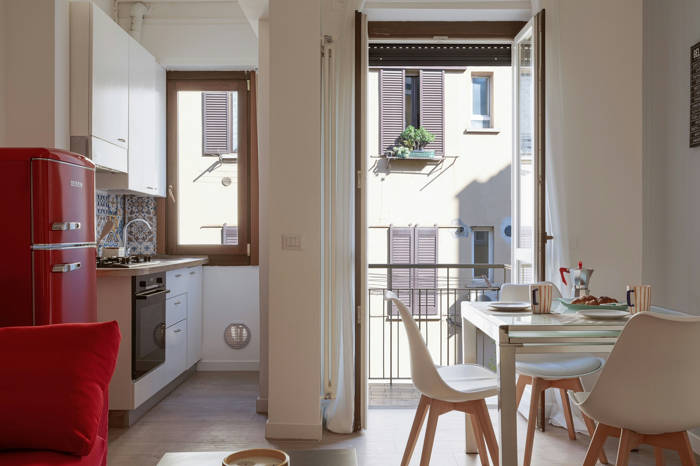 Walk along the Navigli