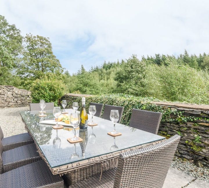 Top Dog Friendly Rentals in Windermere, Westmorland and Furness