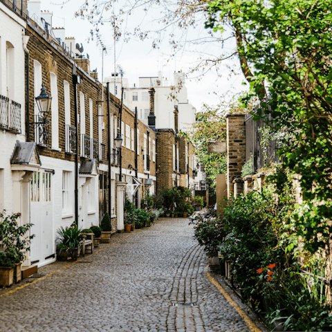 Enjoy leisurely strolls through the heart of Kensington