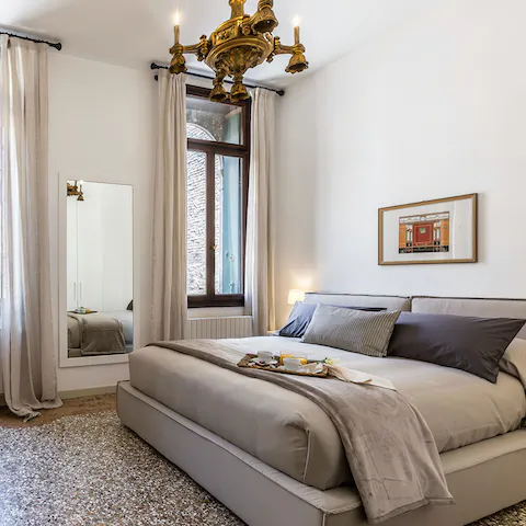 Wake up rested and greet a new day with a view over the canal