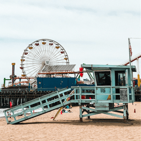 Drive fifteen minutes to the beach and Santa Monica Pier