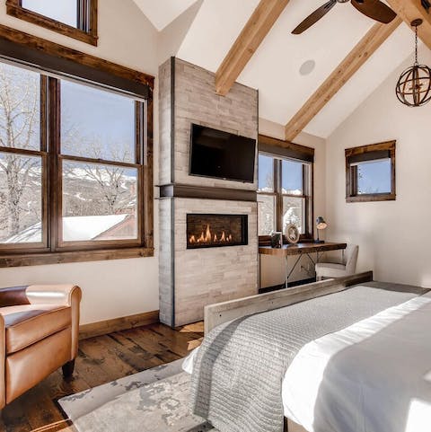 Wake up to mountainous views and a cosy fire