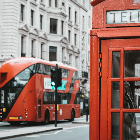 Get out and about and explore London – from your nearest tube station, you can be in the heart of Piccadilly Circus in less than fifteen minutes