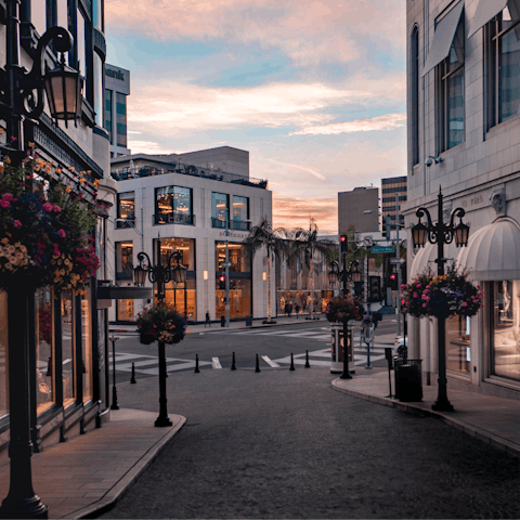 Hit the shops and glam boutiques of Beverly Hills, ten minutes away