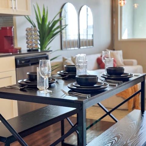 Cook in the fully-equipped kitchen or dine out Downtown