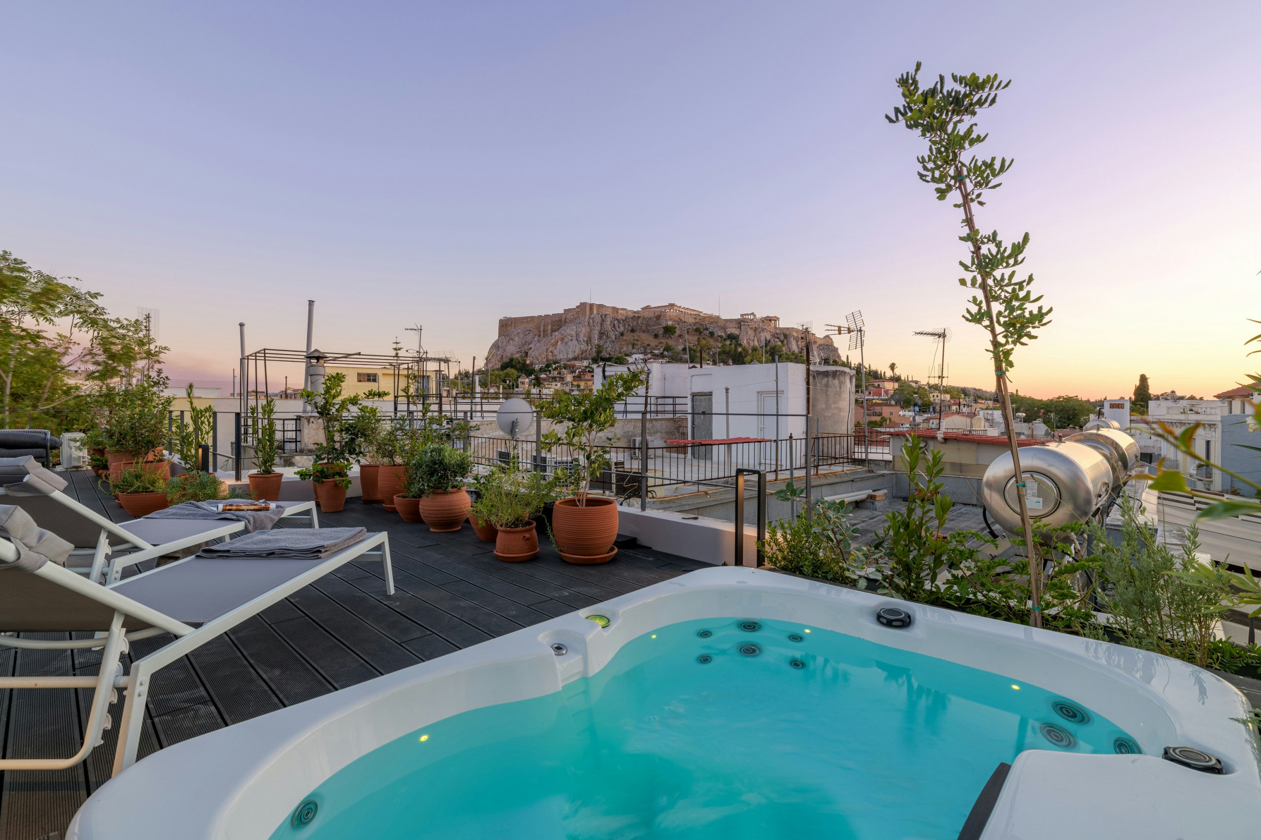 Acropolis Paradise