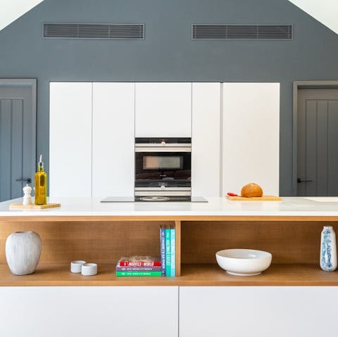 Let your culinary skills run wild in the high-spec kitchen – breakfast basics are provided