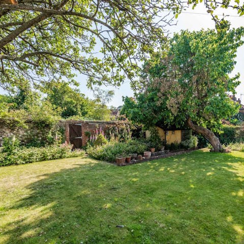 Gather together in the large garden for an afternoon of lawn games