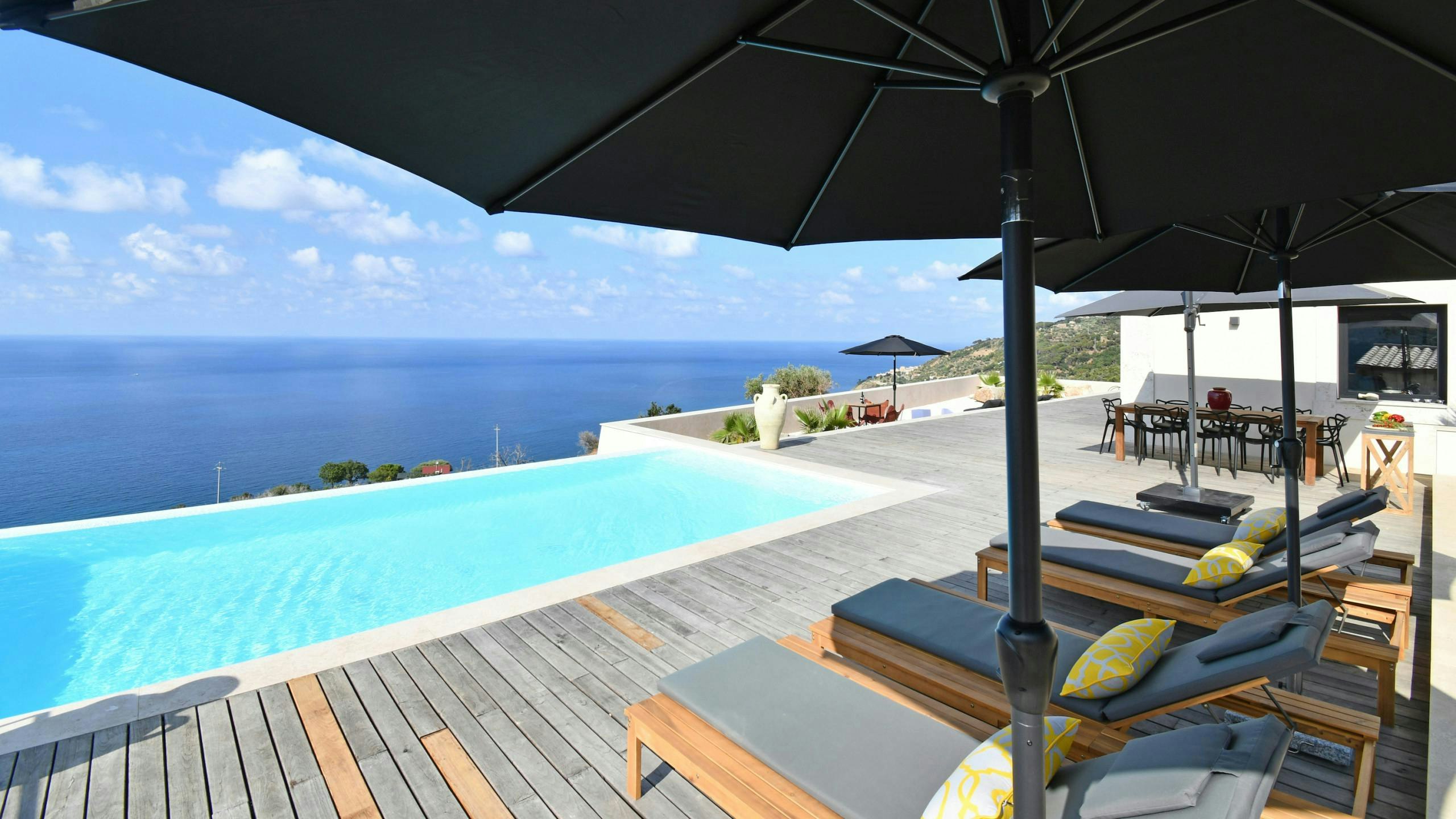 Sea View Place
