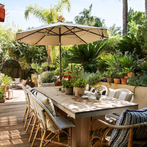 Organise an alfresco feast in the verdant garden