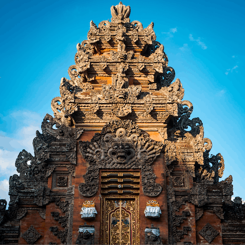 Get an insight into local life and experience the cultural hub of Ubud – Bali is known as the 'Island of the Gods' and spirituality pours from every corner