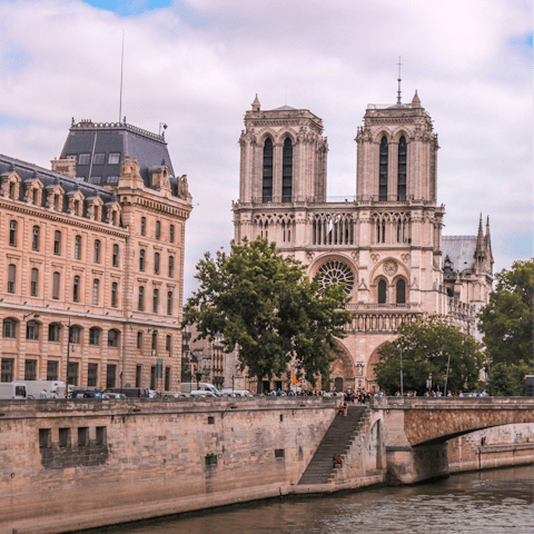 Stay a fifteen-minute walk from Notre-Dame Cathedral