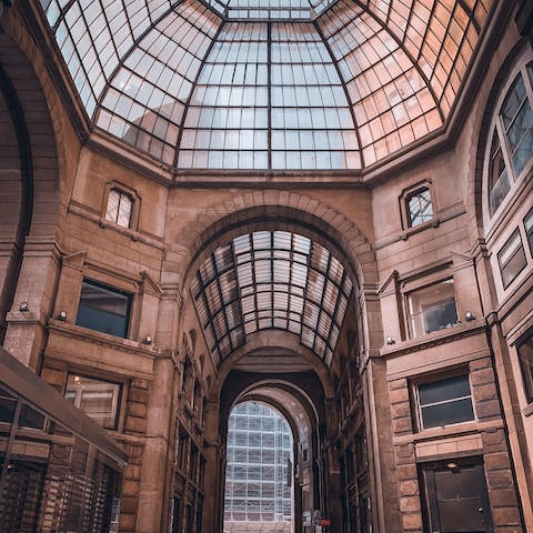 Stay in the same building as the famous Galleria Del Corso