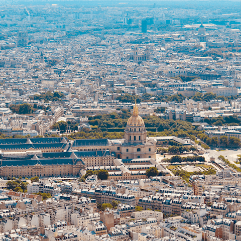 Visit the museums of the Hôtel des Invalides – it’s within walking distance