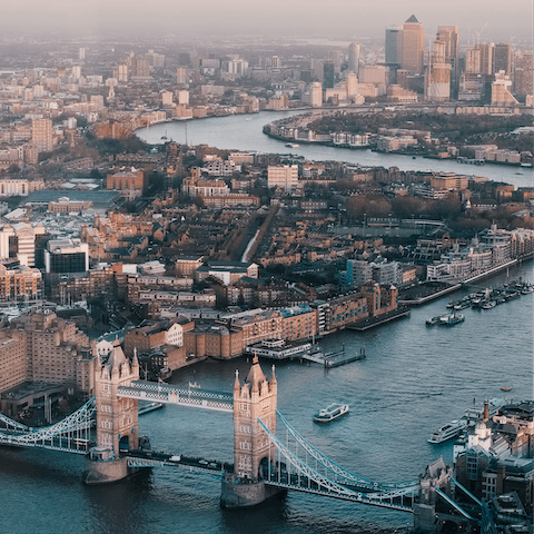 Take the short bus or tube ride to the heart of London