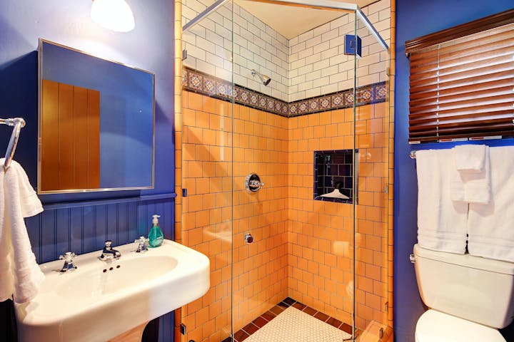 Bathroom photo