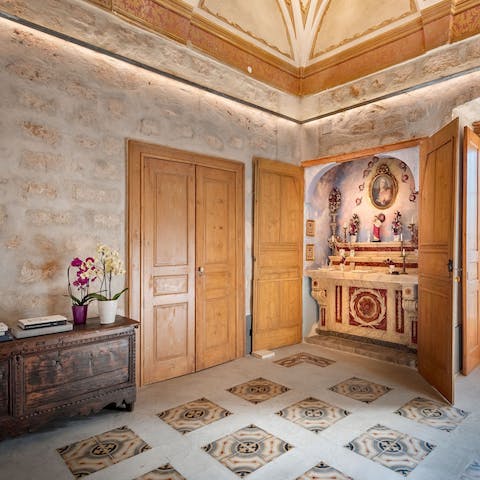 Take in the history of this 16th-century mansion in the shared chapel