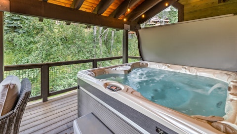 Enjoy a long, hot soak in the hot tub after a day on the slopes