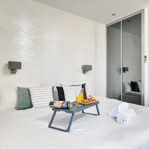 Indulge in a spot of breakfast in your comfortable bed as you plan another day of sightseeing