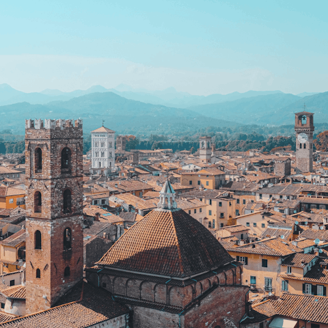 This home is in a quiet area just outside of Capannori, making it the perfect base for exploring Lucca, Florence and Pisa.