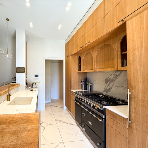 Prepare your favourite French dishes in the smart kitchen