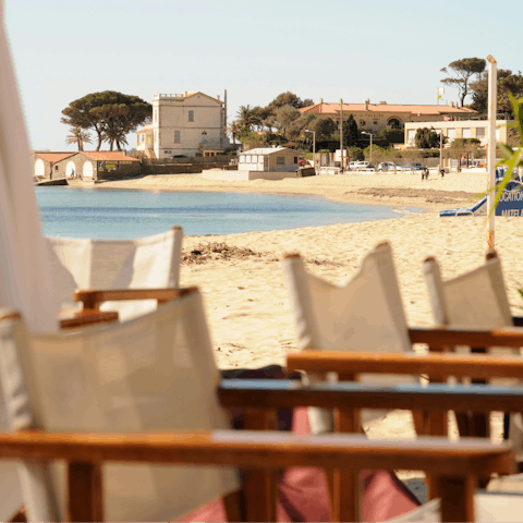 Discover the charm of Le Lavandou, fourteen minutes away by car