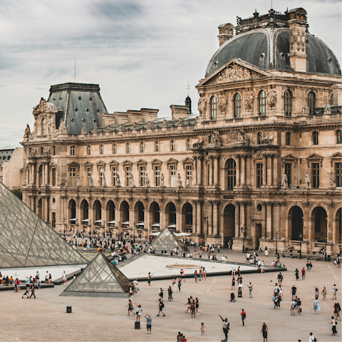 Hop on the metro and whizz over to the Louvre Museum