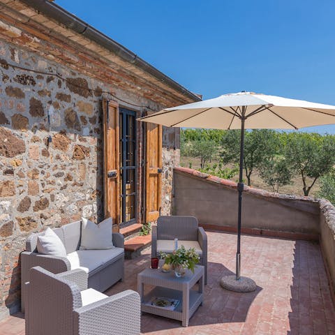 Enjoy panoramic countryside views from the balcony