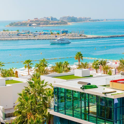 Spend time exploring the beautiful beaches of the Palm Jumeirah on your doorstep