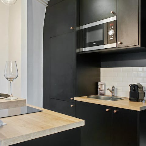 Whip up light meals in the well kitted-out kitchenette