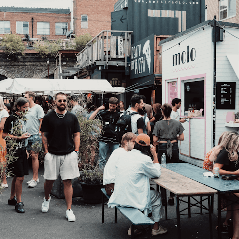 Explore vibrant Hackney and its bars and restaurants