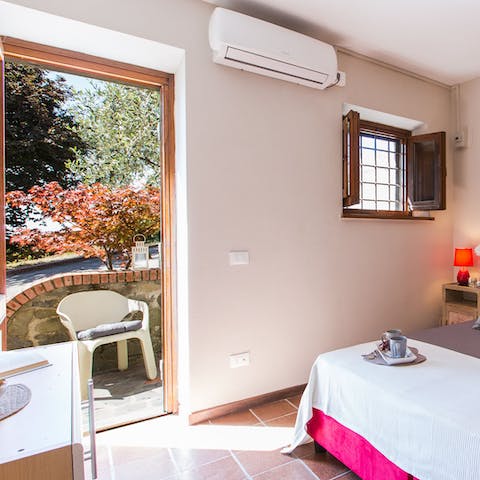 Wake up to the fresh air coming in from the garden