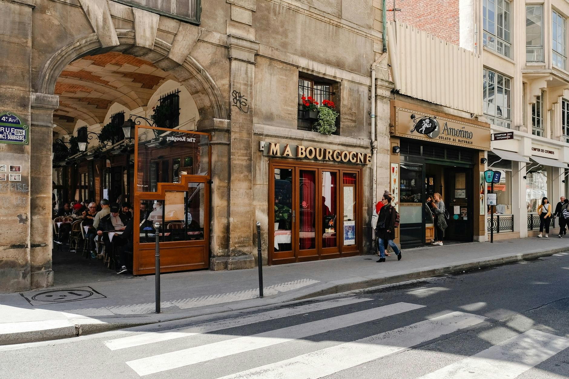 Montorgueil Mornings