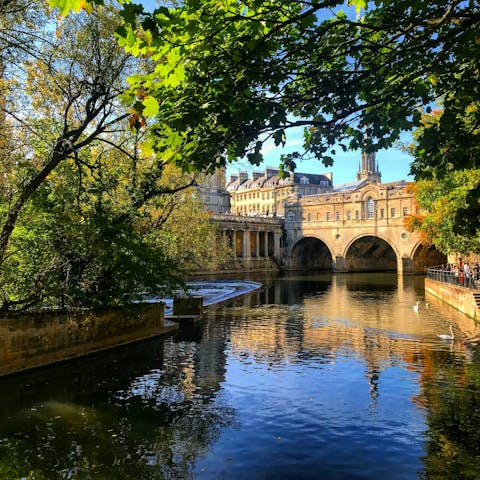 Explore Bath’s famous riverside bridge