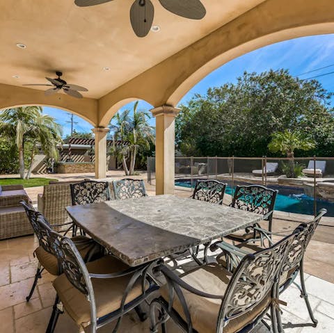 Dine alfresco at the large outdoor dining area, after a day of exploring the Hollywood sights