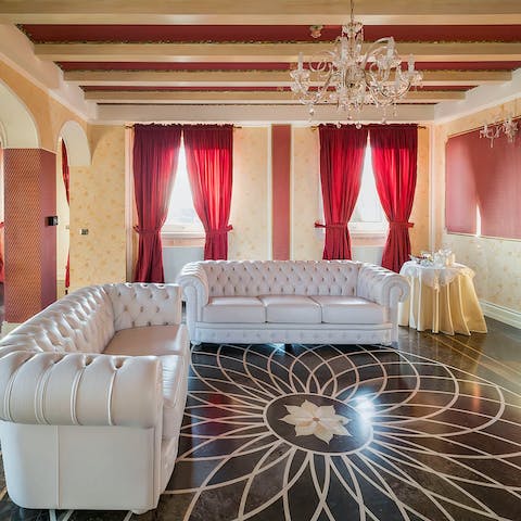 Escape the midday heat in the sophisticated living space