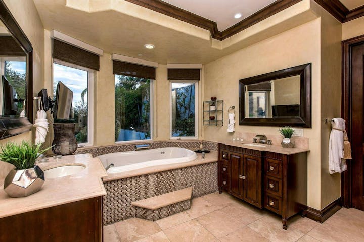 Bathroom photo