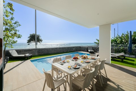 Eat alfresco with the Atlantic rolling out ahead