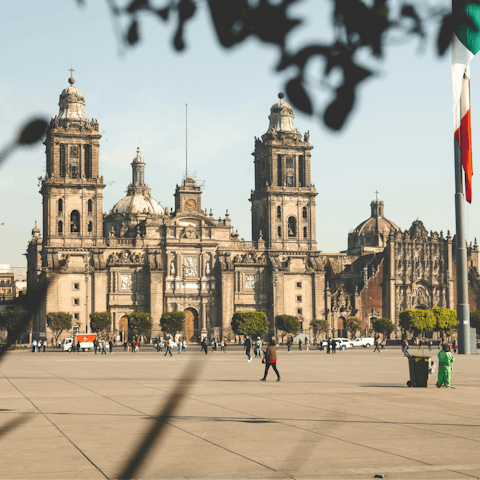 Be inspired while exploring the heart of Mexico City